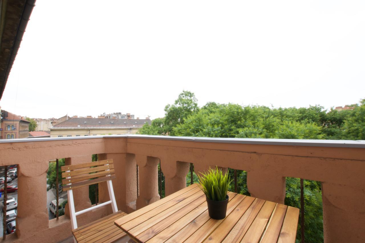 Europest Luxury Suites Budapeste Exterior foto