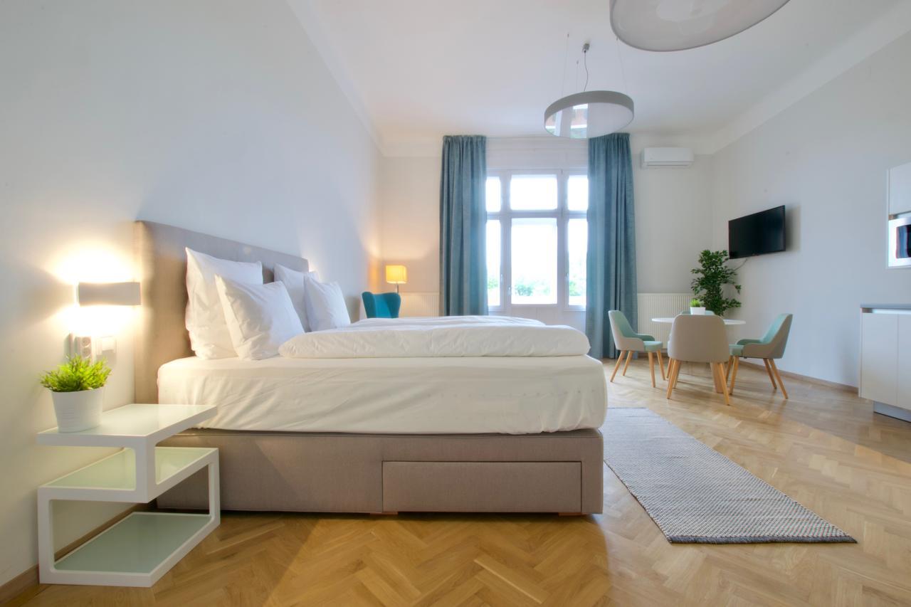 Europest Luxury Suites Budapeste Exterior foto